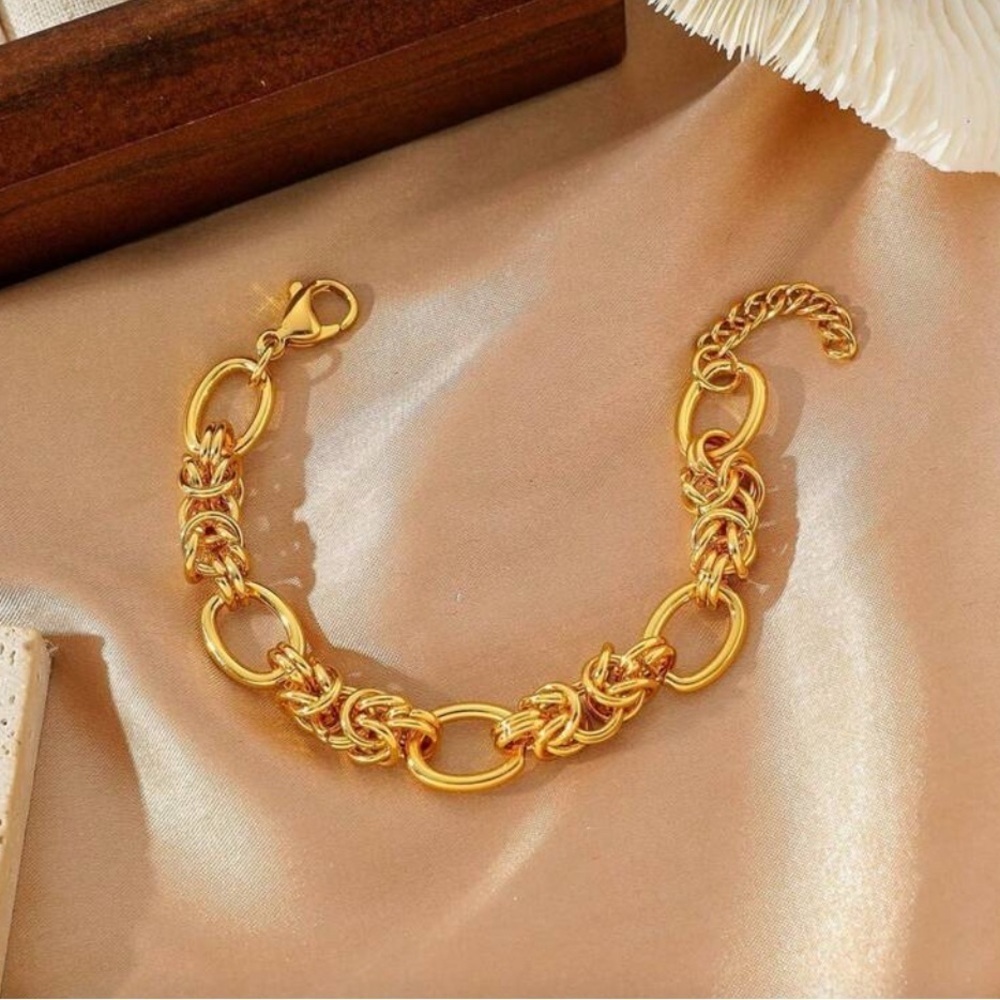 🎷🎷🎷BOGOHO 🎷🎷🎷Elegant Gold Chain Bracelet